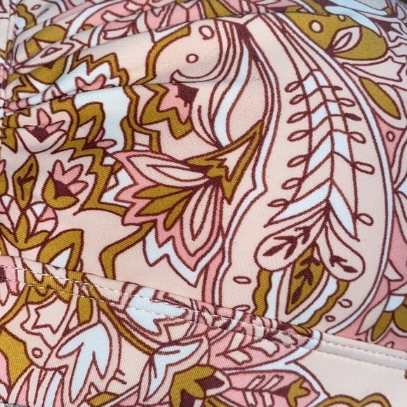 Kona Sol bikini top Pink paisley floral boho NWT - Picture 2 of 6